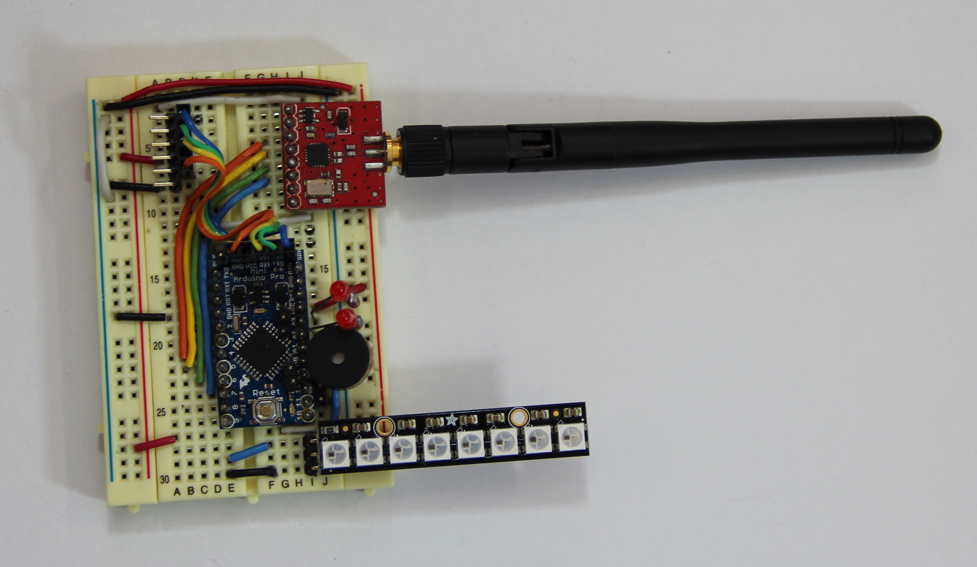 Demo board with nRF24L01+ radio and 8 GRB LEDs